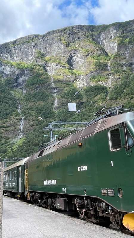 Flåm Railway, Western Norway — Scenic railway journey through Norway's fjord landscapes